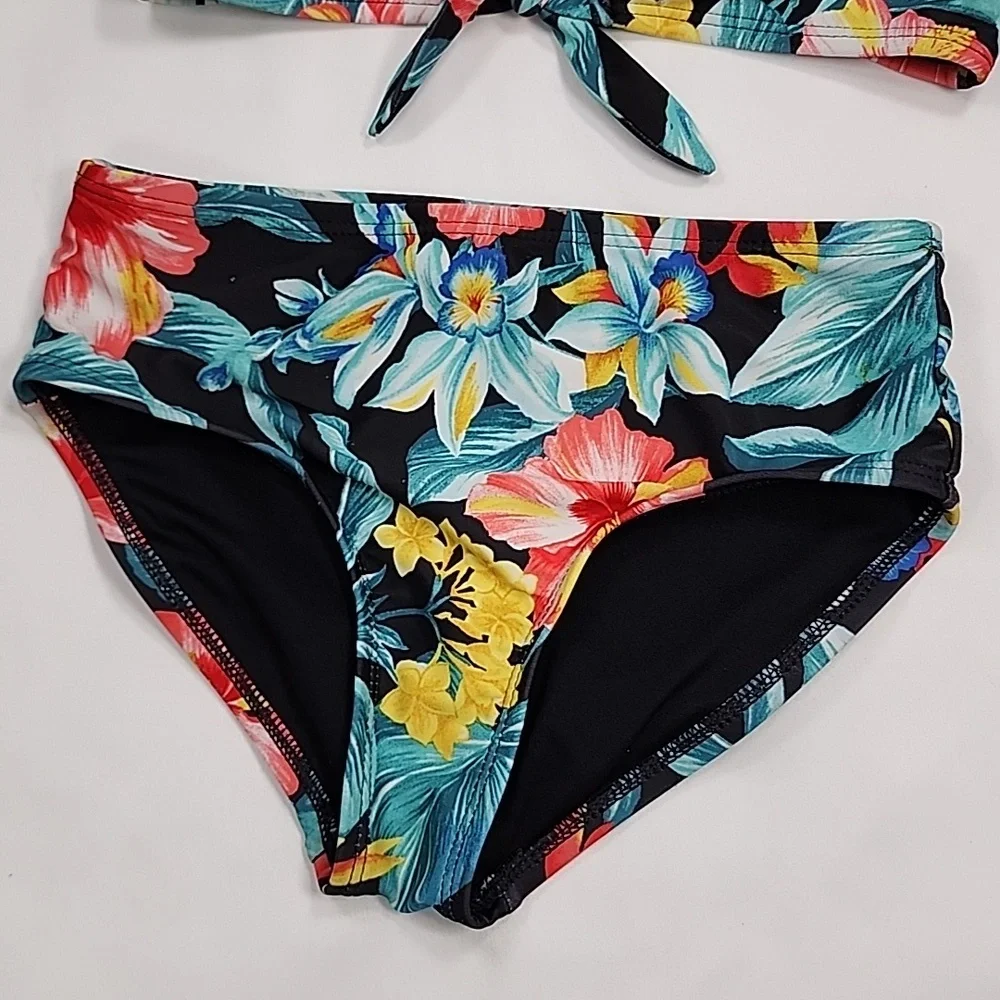 OLD NAVY HAWAIIAN BATHING SUIT SIZE S (6-7) - Picture 3 of 7